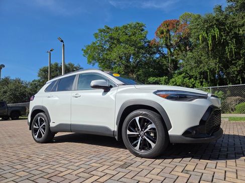 Certified 2023 Toyota Corolla Cross AWD Hybrid w/ Convenience Package image 1