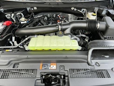 New 2025 Ford Expedition Platinum w/ Driver's Package image 29