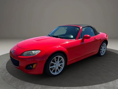 Used 2010 MAZDA MX-5 Miata Grand Touring w/ Premium Pkg RWD image 7