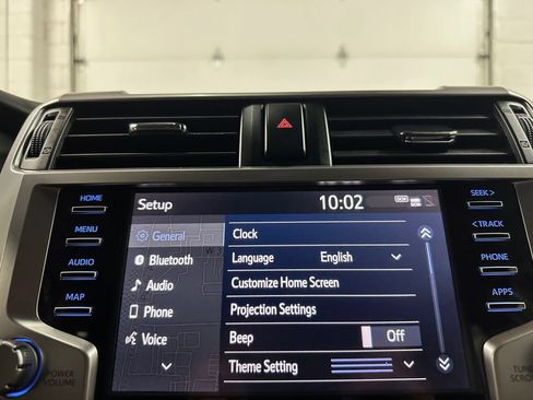 Used 2023 Toyota 4Runner SR5 Premium w/ Moonroof Package AWD/4WD image 32