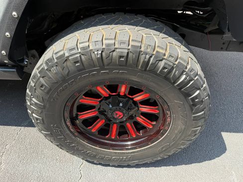Used 2013 Jeep Wrangler Unlimited Sahara w/ Mopar Chrome Edition Group AWD/4WD image 31