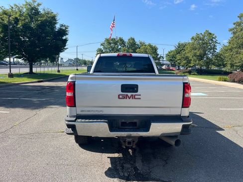 Used 2018 GMC Sierra 2500 4x4 Crew Cab w/ Sierra Convenience Package image 5