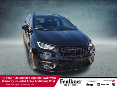 New 2026 Chrysler Pacifica Limited