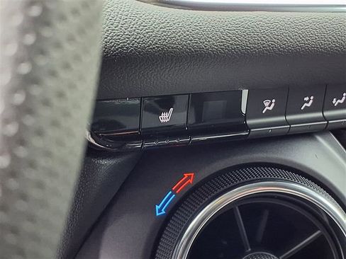 New 2026 Chevrolet Blazer LT image 4