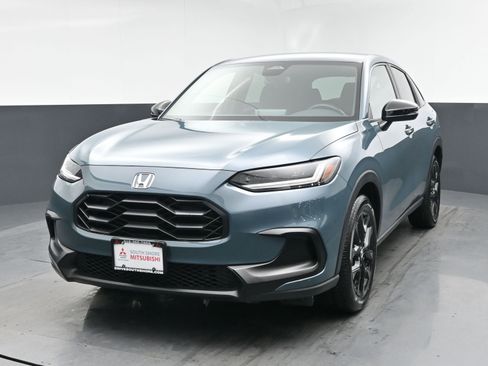 Used 2025 Honda HR-V Sport image 20
