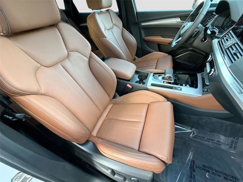 Certified 2023 Audi Q5 2.0T Premium Plus w/ Premium Plus Package image 29