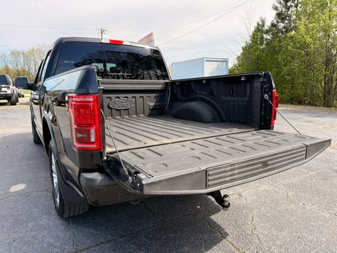 Used 2015 Ford F150 Platinum w/ Equipment Group 701A Luxury image 12