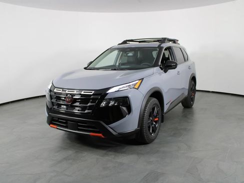 New 2026 Nissan Rogue SV w/ Rock Creek Premium Package AWD/4WD image 2