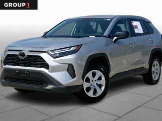 Used 2024 Toyota RAV4 LE video 1