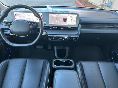 Certified 2024 Hyundai Ioniq 5 Limited AWD/4WD image 15