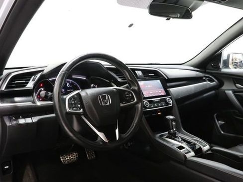 Used 2019 Honda Civic Sport image 14