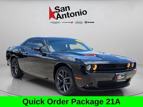 Used 2023 Dodge Challenger SXT w/ Blacktop Package RWD image 3