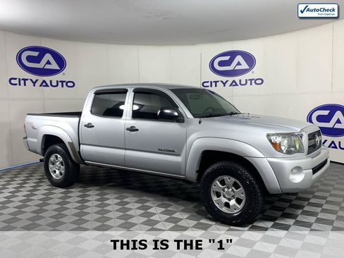 Used 2011 Toyota Tacoma 4x4 Double Cab w/ TRD Off-Road Pkg image 1