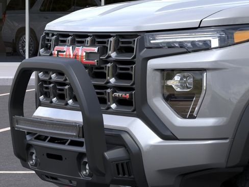 New 2026 GMC Canyon AT4 w/ Off-Road Front Bumper Package AWD/4WD image 27