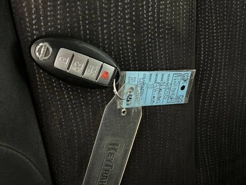 Used 2010 Nissan Altima 2.5 S FWD image 73