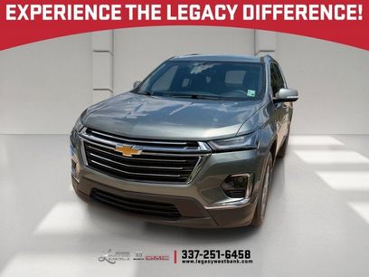 Used 2023 Chevrolet Traverse LT