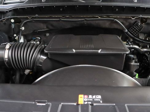 Used 2022 Chevrolet Silverado 2500 Custom w/ Custom Value Package image 30