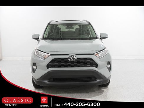 Used 2019 Toyota RAV4 XLE w/ All Weather Liner Package image 2