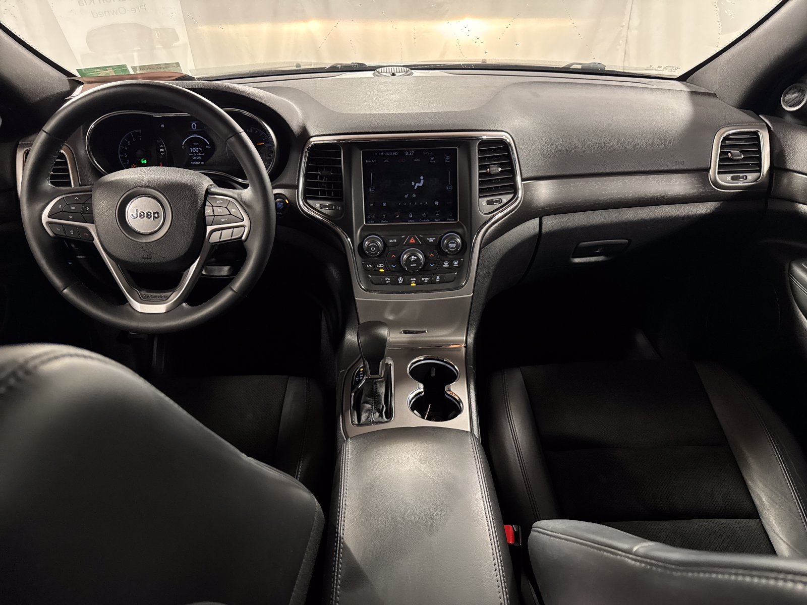 Used 2018 Jeep Grand Cherokee Altitude AWD/4WD image 4
