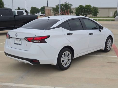 Used 2024 Nissan Versa S w/ Trunk Package FWD image 3