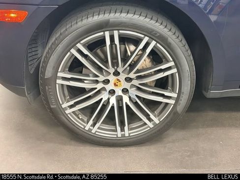Used 2017 Porsche Macan S AWD/4WD image 10