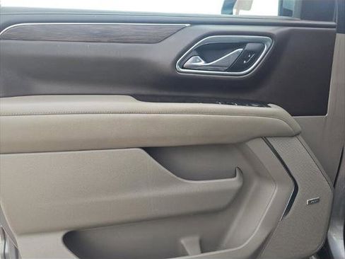 Used 2021 Chevrolet Tahoe LT image 12