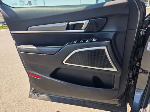 Used 2022 Kia Telluride S AWD/4WD image 25