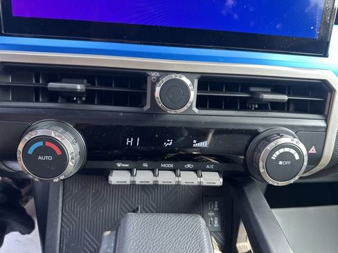 Certified 2024 Toyota Tacoma TRD Sport image 17