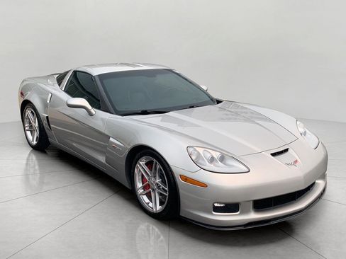 Used 2008 Chevrolet Corvette Z06 w/ Preferred Equipment Group RWD image 1