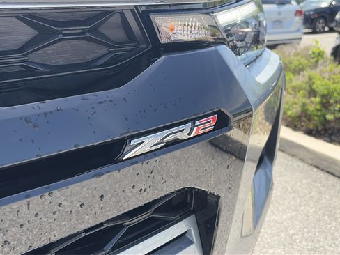 Used 2024 Chevrolet Colorado ZR2 w/ ZR2 Convenience Package III AWD/4WD image 19