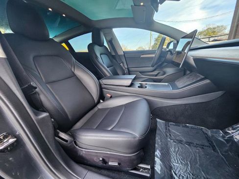 Used 2022 Tesla Model 3 image 52