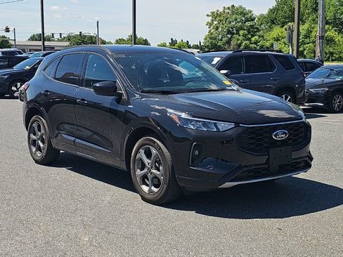 Used 2023 Ford Escape ST-Line Select AWD/4WD image 1