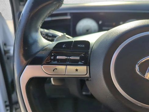 Used 2022 Hyundai Santa Cruz SEL Premium image 14