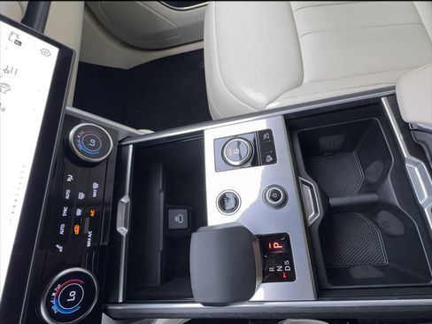 Used 2023 Land Rover Range Rover SE AWD/4WD image 50