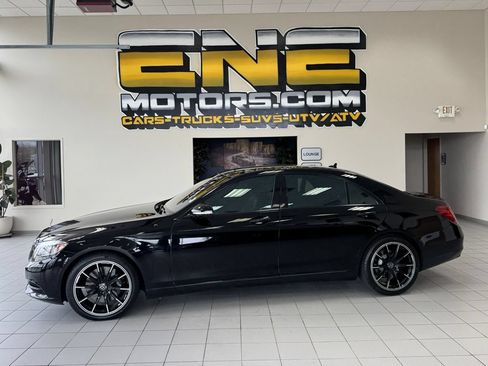 Used 2017 Mercedes-Benz S 550 4MATIC Sedan image 8