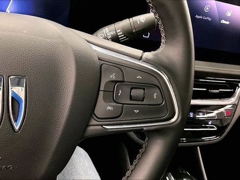 Used 2024 Buick Envista Avenir image 26