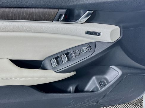 Used 2018 Honda Accord EX-L image 15