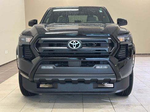 New 2026 Toyota Tacoma SR5 AWD/4WD image 6