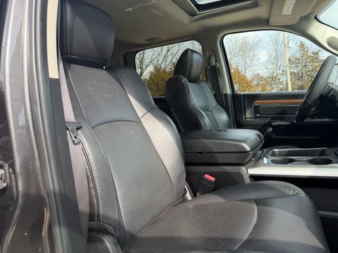 Used 2016 RAM 2500 Laramie w/ Convenience Group image 49