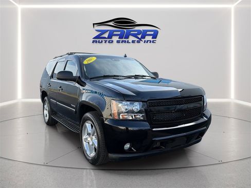 Used 2007 Chevrolet Tahoe LTZ w/ LTZ Preferred Equipment Group image 9