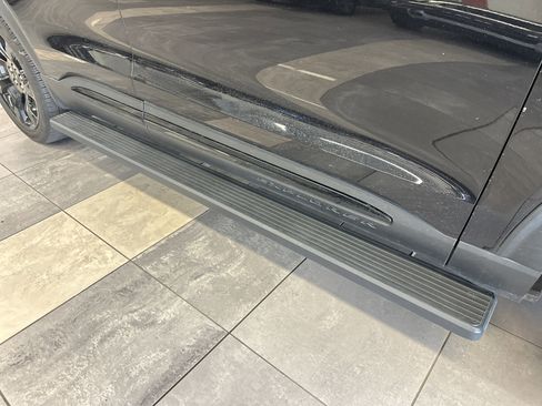 Used 2024 Ford Explorer ST w/ Equipment Group 401A image 7