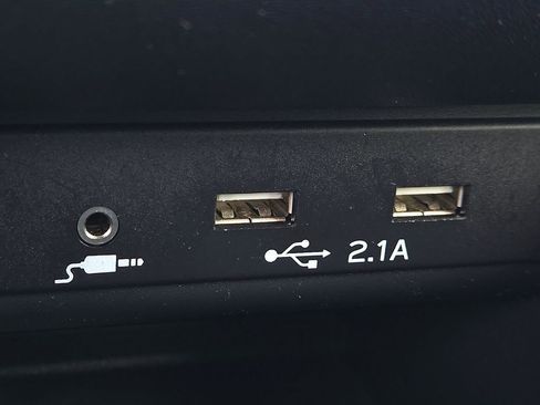 Used 2020 Subaru Outback Limited image 16