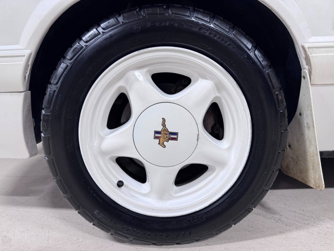 Used 1993 Ford Mustang LX RWD image 13