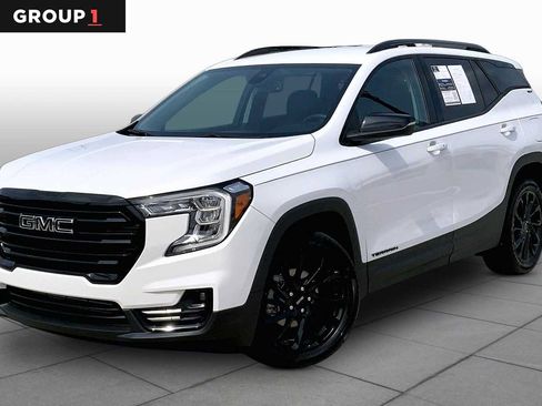 Used 2023 GMC Terrain SLT w/ Elevation Edition FWD image 1
