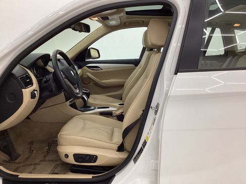Used 2015 BMW X1 xDrive28i image 14