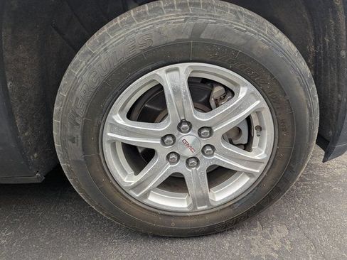 Used 2019 GMC Acadia SLE AWD/4WD image 9