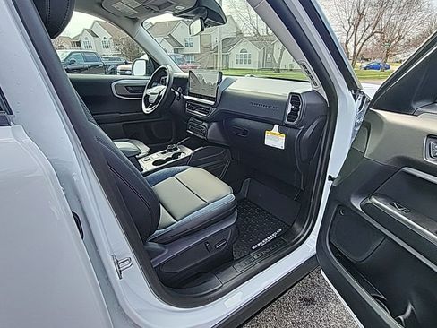 New 2026 Ford Bronco Sport Outer Banks AWD/4WD image 15