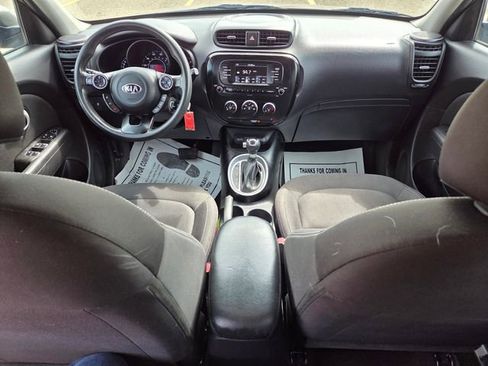 Used 2017 Kia Soul FWD image 45