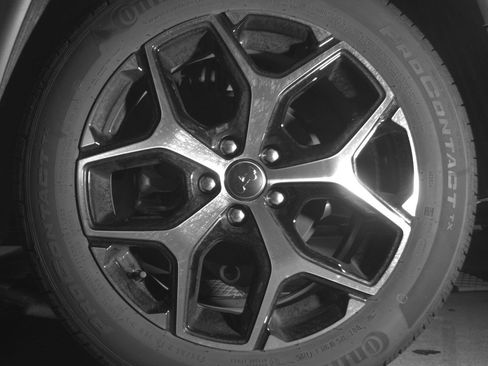 Used 2025 Jeep Compass Limited image 14