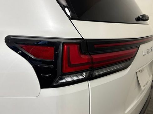 Used 2024 Lexus LX 600 4WD w/ Appearance Package image 15